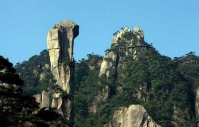 中国十大动物石景观 龟蛇二将榜上有名 巨蟒出山/猴王献宝荣登榜首