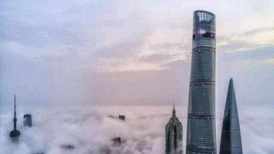 ​中国“第一高楼”高达632米,建筑造型出众,却有个“缺点”